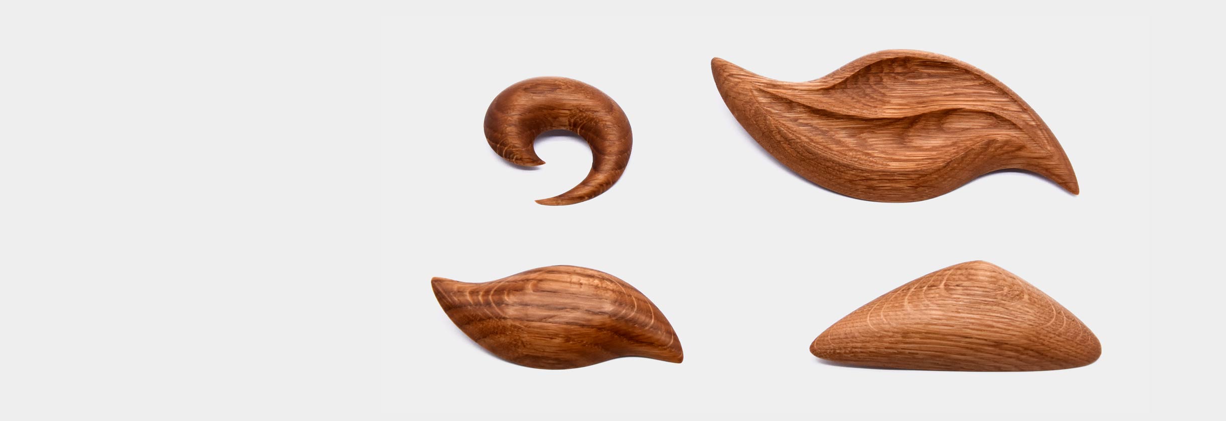 Wooden brooches from oak